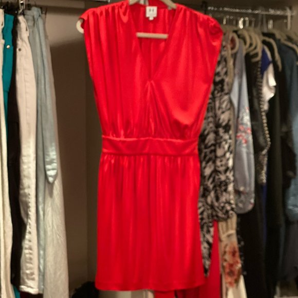 Halston jersey silk v-neck mini dress with sash - Picture 1 of 3